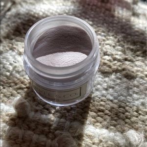 Nail dip powder